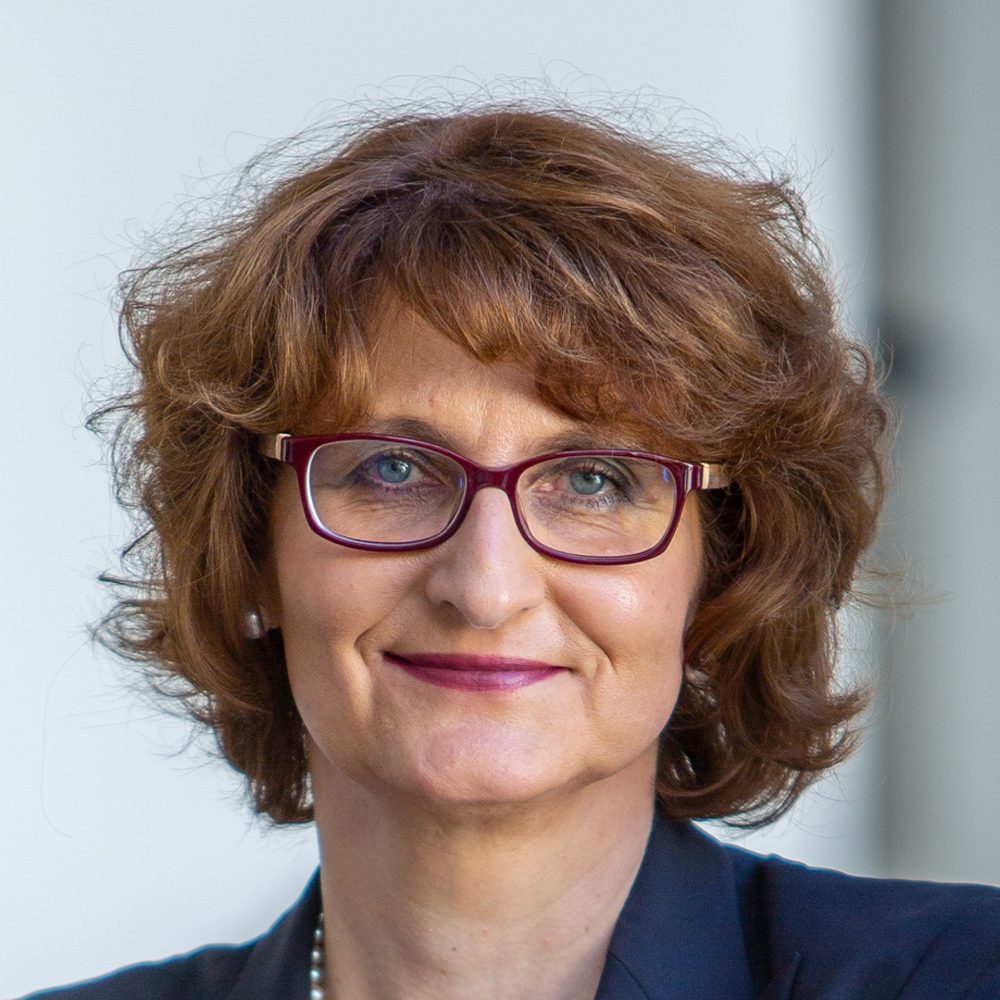 Dr. Claudia Pfrang Das Foto zeigt Dr. Claudia Pfrang